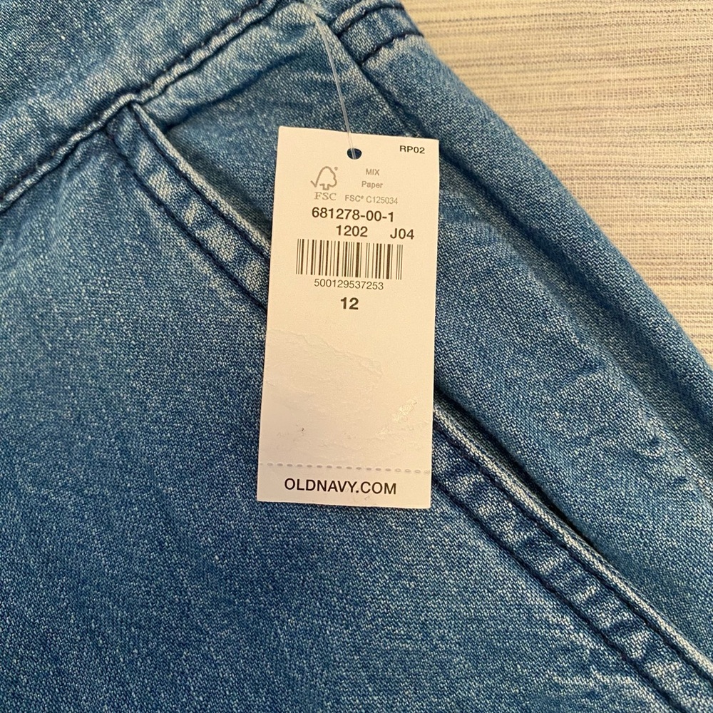 Old Navy Women’s Drapey Drawcord Wide Leg jeans. - Picture 5 of 11